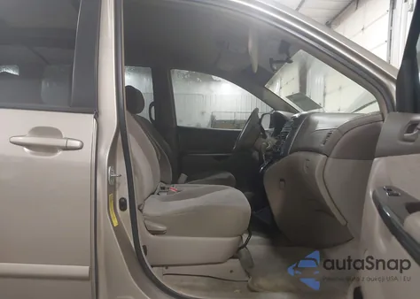 2006 Toyota Sienna Le z USA, uszkodzony, nr VIN 5TDZA23CX6S452050